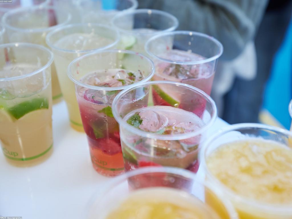 ច្បាប់និងវិធីសាស្ត្រ: ការយល់ដឹងដ៏សំខាន់សម្រាប់អាជីវកម្ម