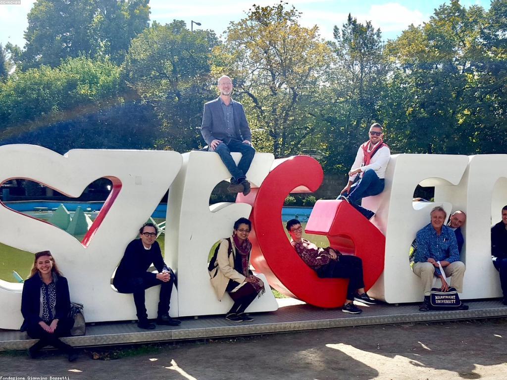 ច្បាប់និងវិធីសាស្ត្រ: ការពិចារណាថ្មីលើការប្រើប្រាស់បច្ចេកវិទ្យា